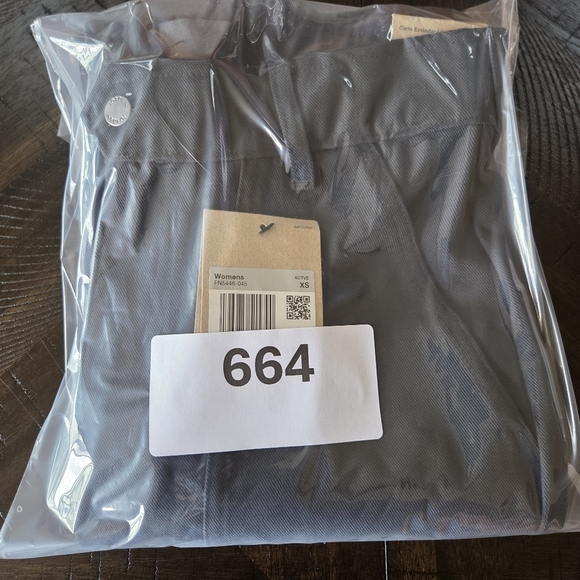 NIKE Jordan Women’s Woven Pants FN5446 045  Sz XS New Basketball  Gray/black - Picture 13 of 13